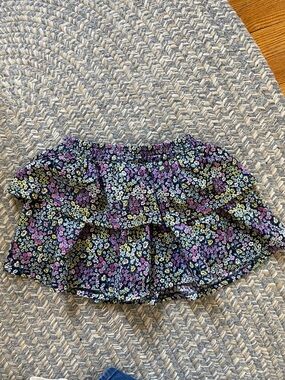 Gap Floral Tiered Mini Skort in Navy with Pink & Yellow Blooms - size small (6-7